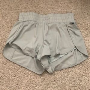 Paragon high rise athletic shorts, medium